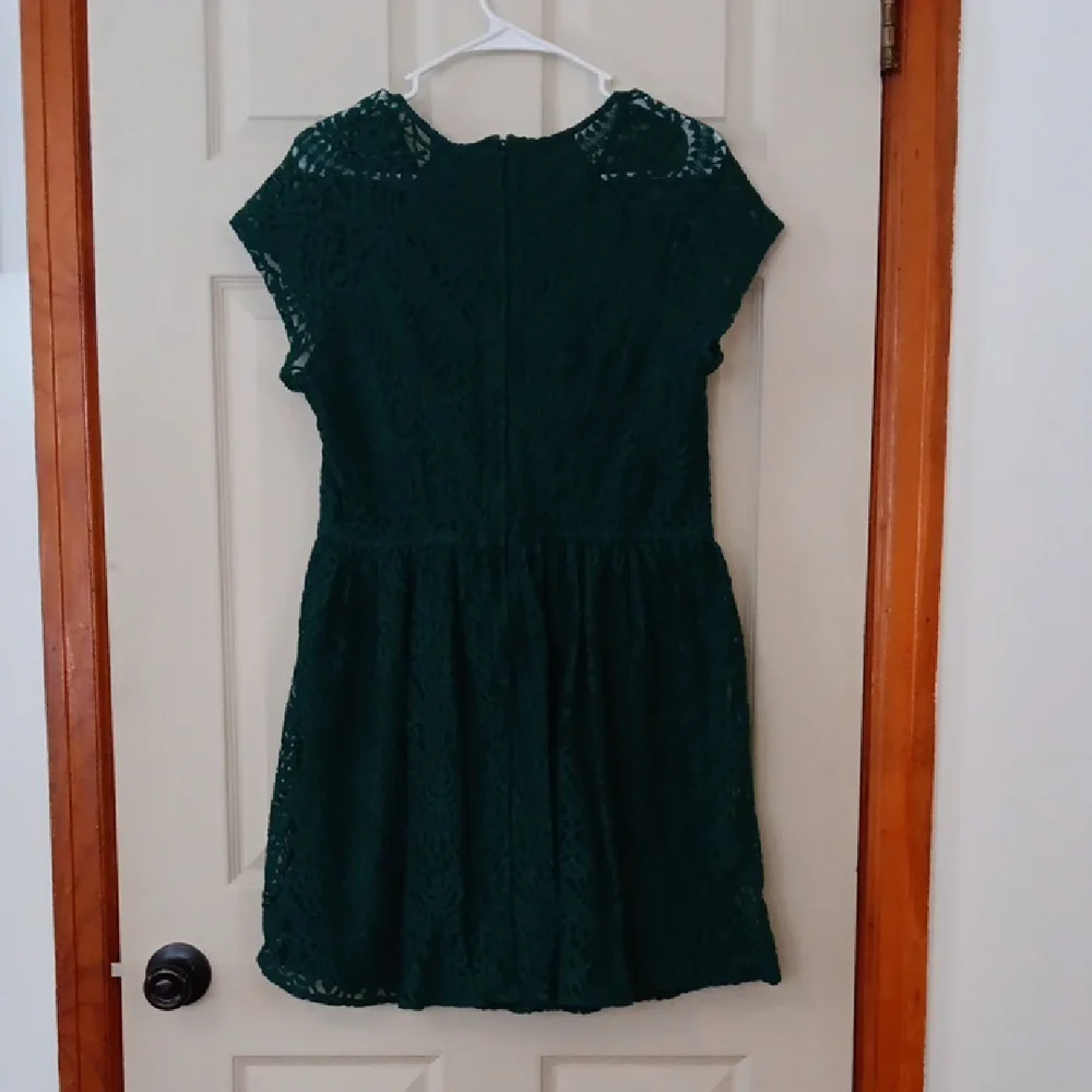 H&M DIVIDED Label Dark Green Lace Dress - Picture 3 of 11